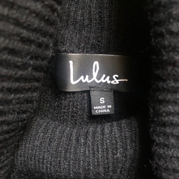 Lulu’s off the shoulder cowl neck midi sweater dress in black. Size S - Picture 7 of 10